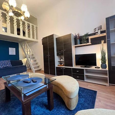 Grodzka / Apartment With Balcony Krakkó Kültér fotó